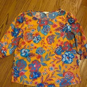 Finn And Grace Size Small Floral Top